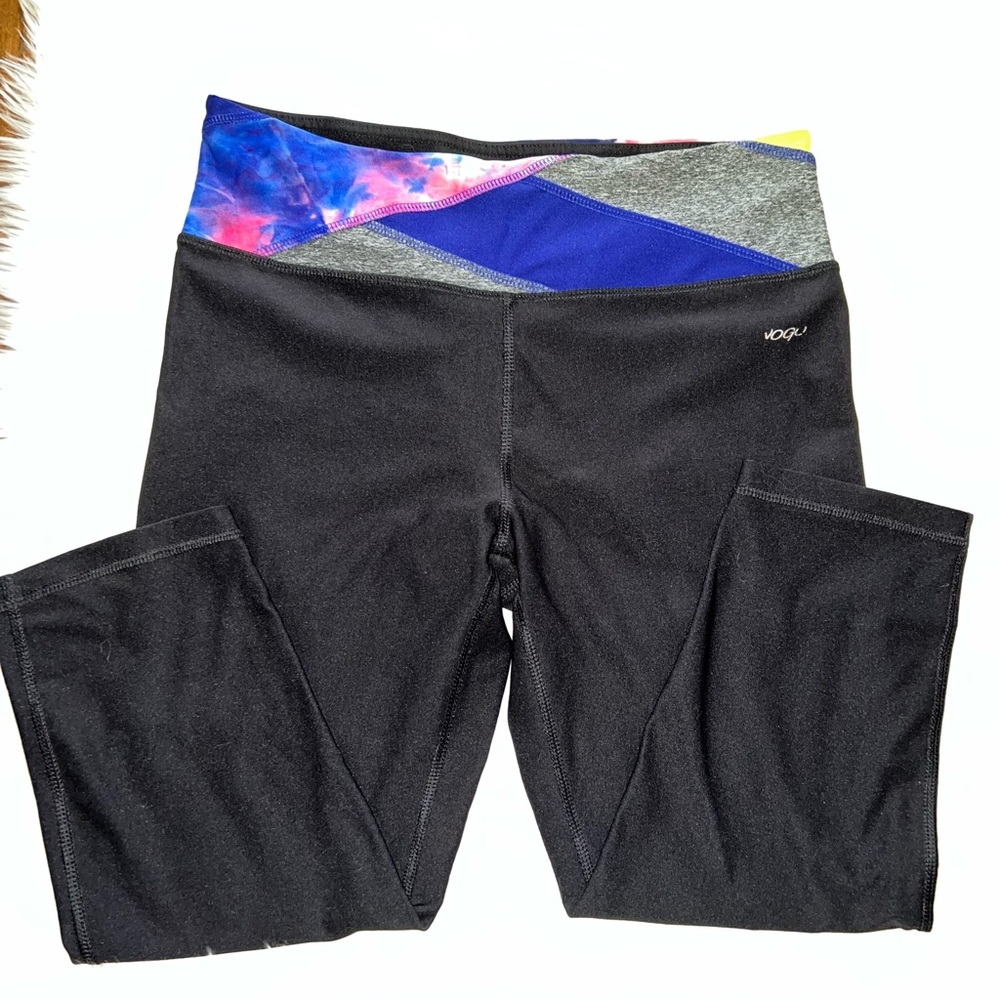 Vogo Athletica workout capri leggings black with multi color waist. Size Medium
